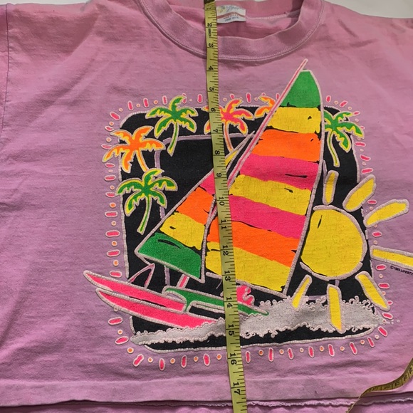 Authentic Vintage Late 1980’s / Early 1990’s Midriff T’Shirt with Summer Design - Picture 9 of 10